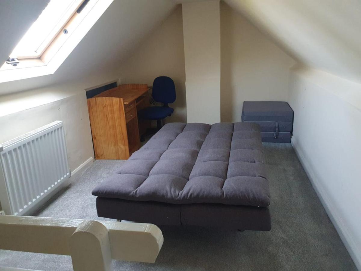 Og Stays Ii- 3Bedroom House Near Nissan & Stadium, Free Parking Sunderland  Bagian luar foto